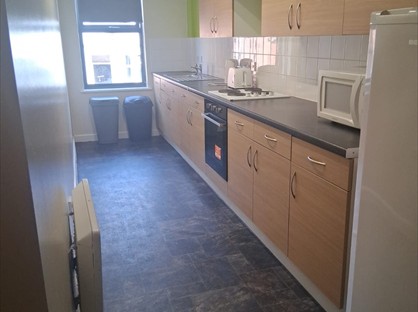 Room in a Shared Flat, Roebuck House, GL1