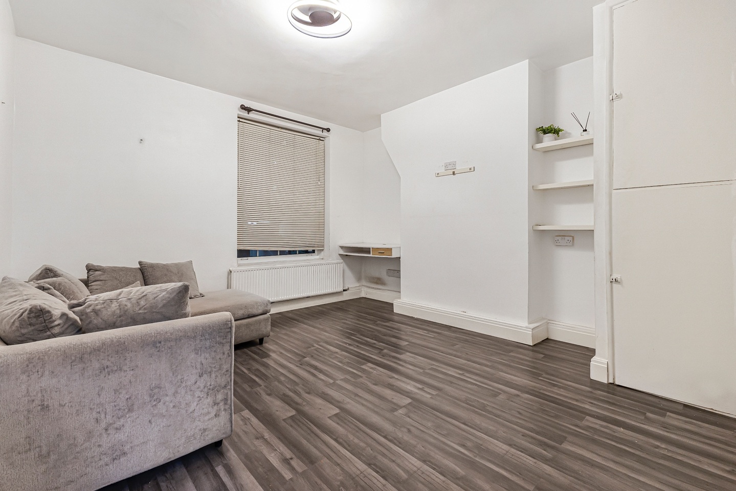 1 Bed Flat, Harper Road, SE1