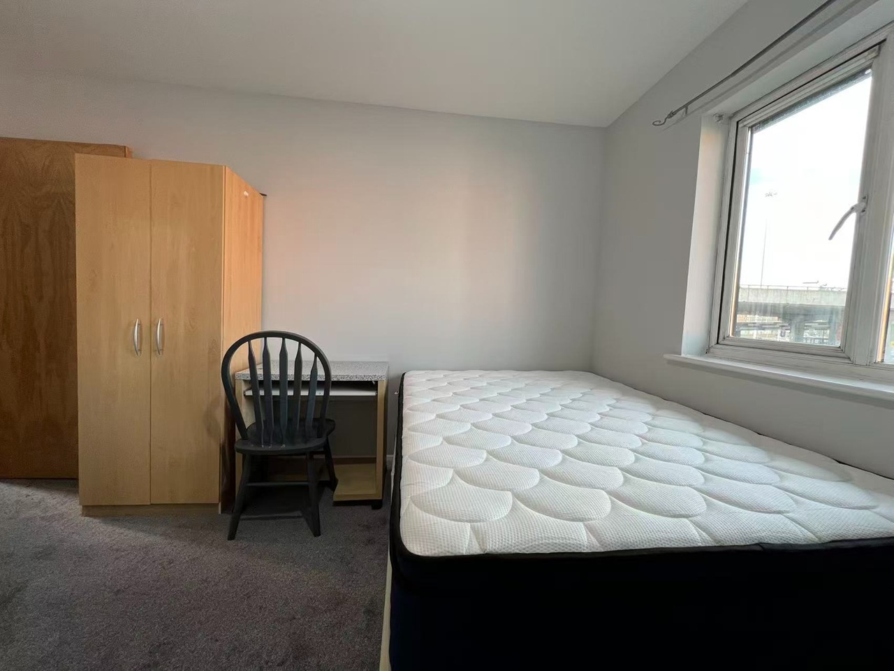 2 Bed Flat, Bodiam Hall, CV1 photo 5