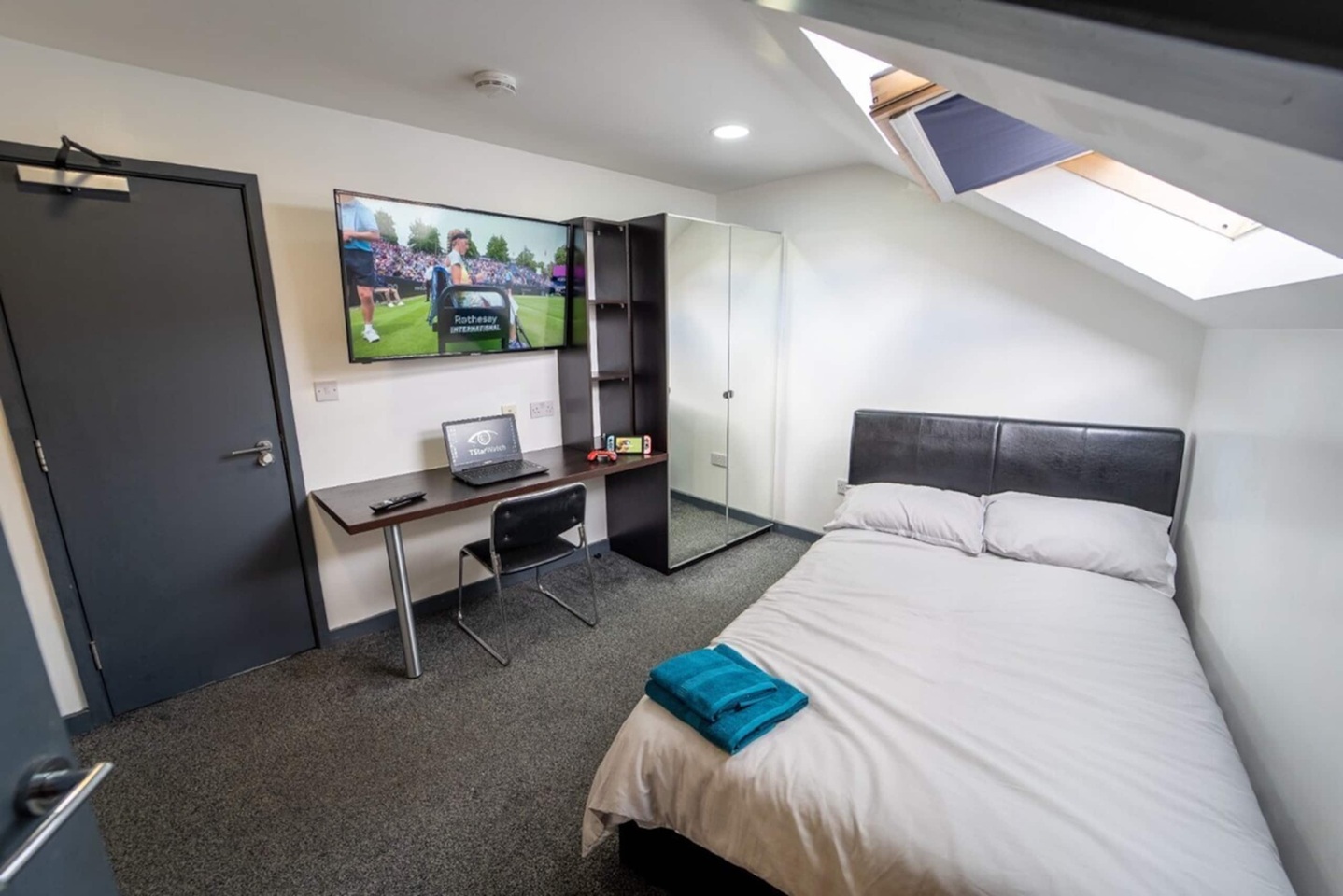 Studio Flat, Dale Road, B29 photo 3