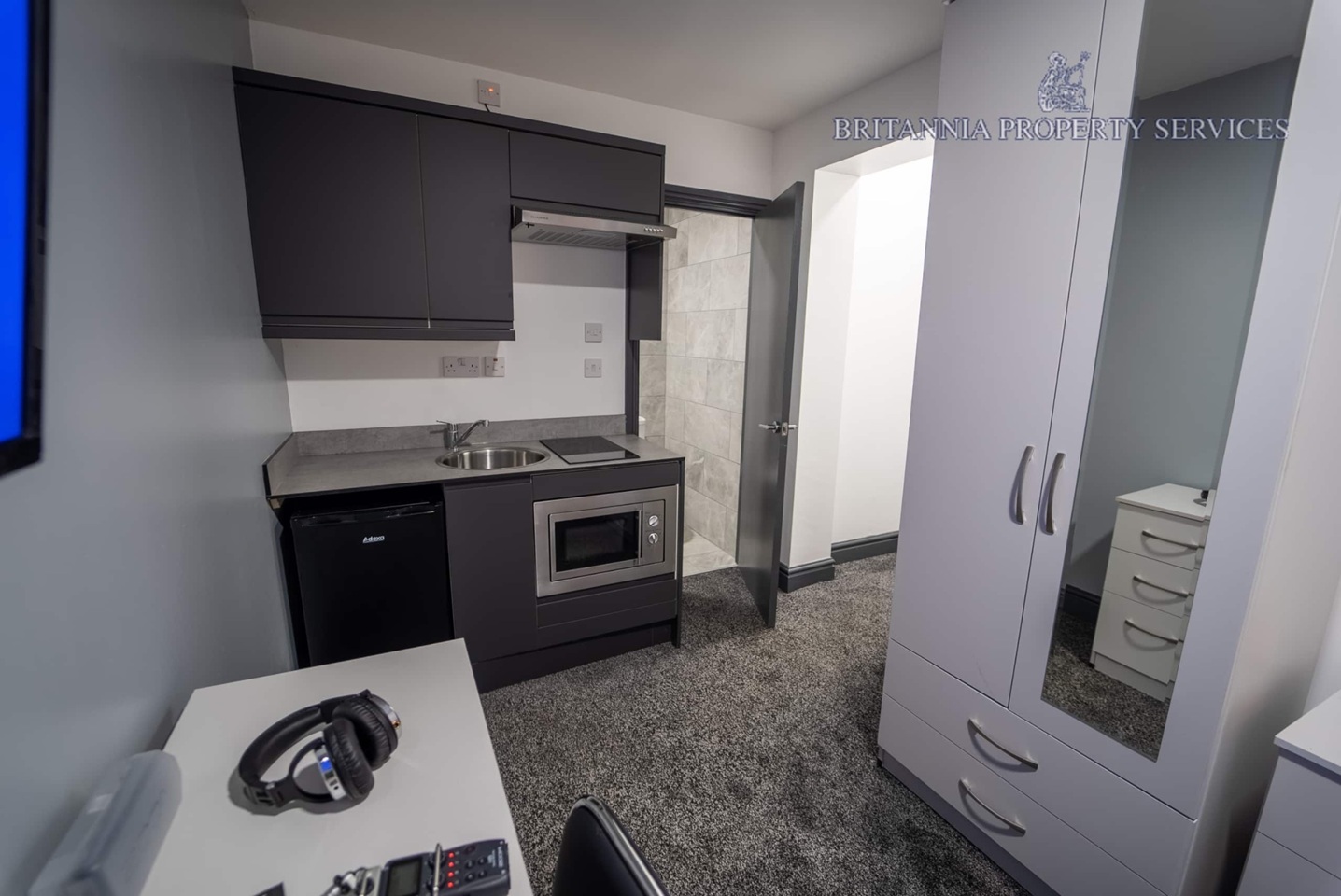 Studio Flat, Bournbrook Road, B29 photo 3