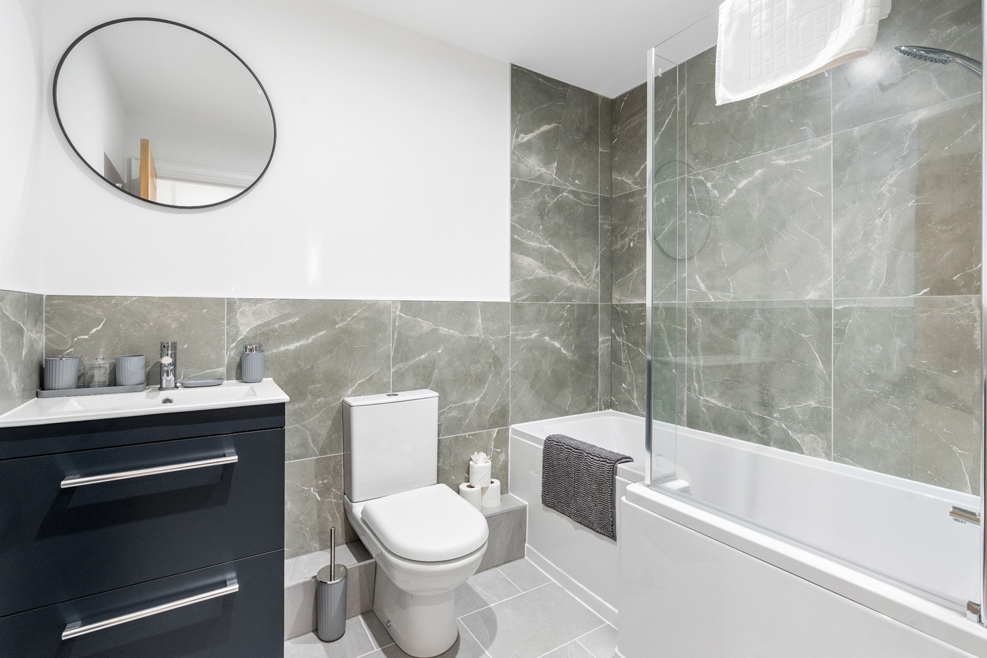 2 Bed Flat, Urban Shore, BN2 photo 3