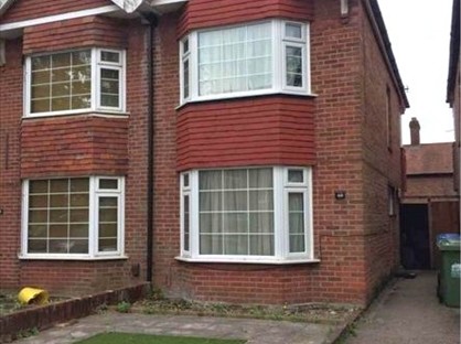 4 Bed Semi-Detached House, Highfield Lane, SO17