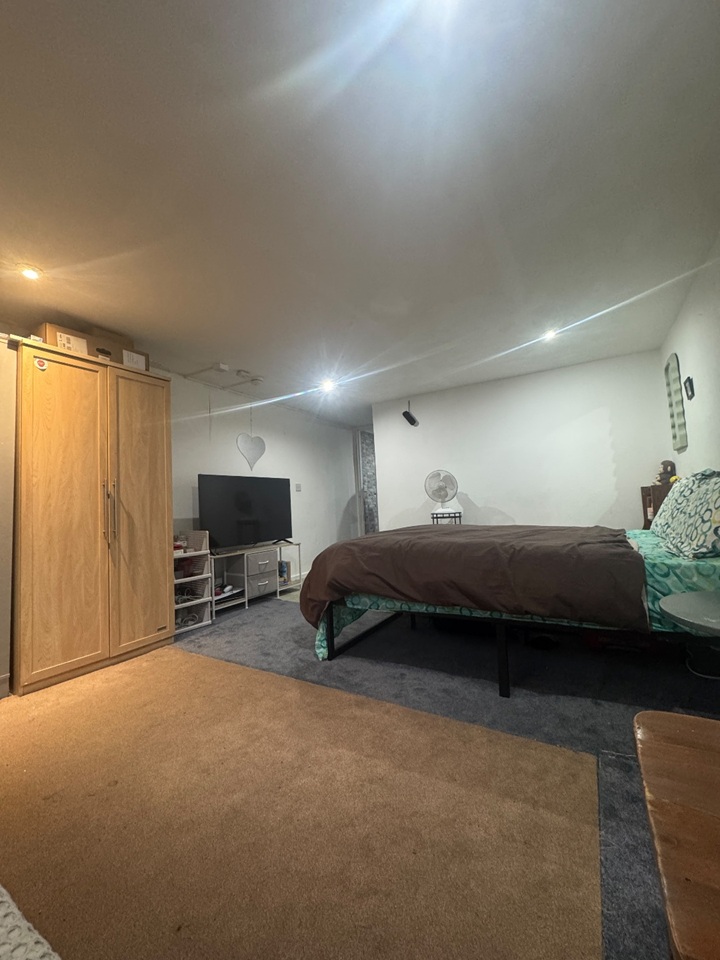 Studio Flat, Pearson Terrace, LS6 photo 4
