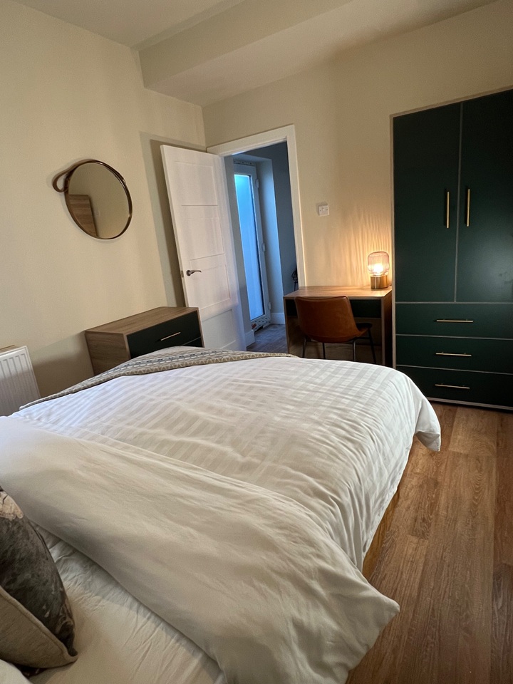 1 Bed Flat, Redfern Close, CB4 photo 5