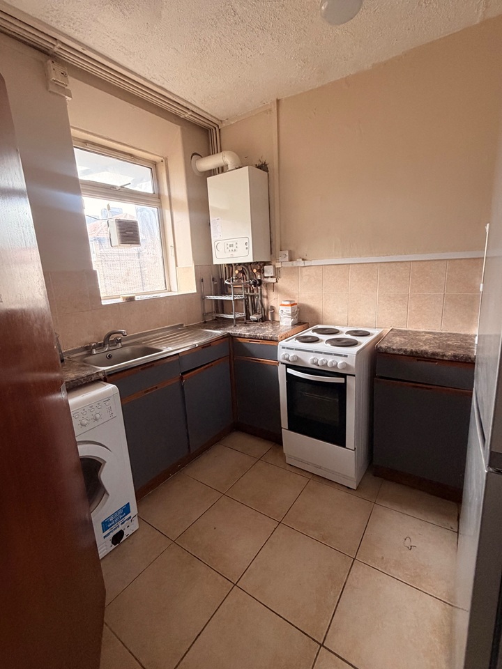 3 Bed Flat, Southey House, SE17 photo 3