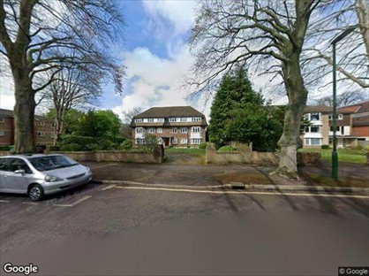2 Bed Flat, Park Manor, SM2