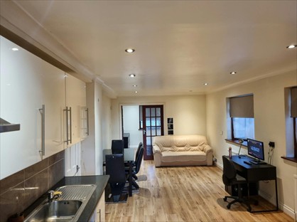 1 Bed Flat, St Nicholas Avenue, RM12