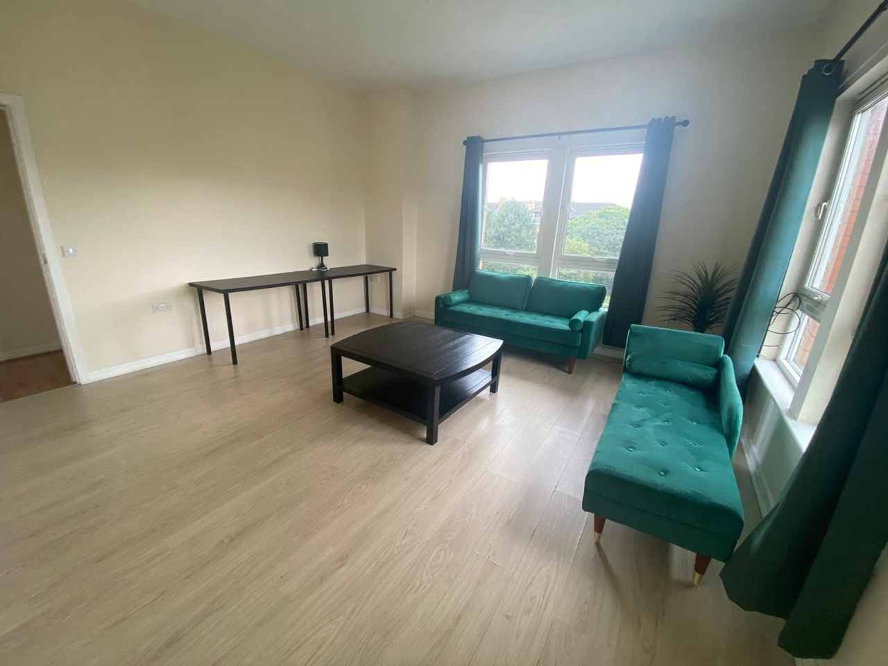 2 Bed Flat, Arlington Place, G3 photo 2
