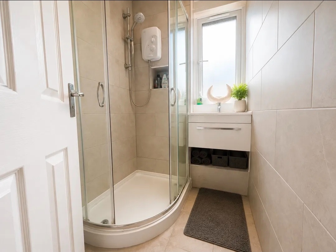 3 Bed Maisonette, Pollard St, E2 photo 2