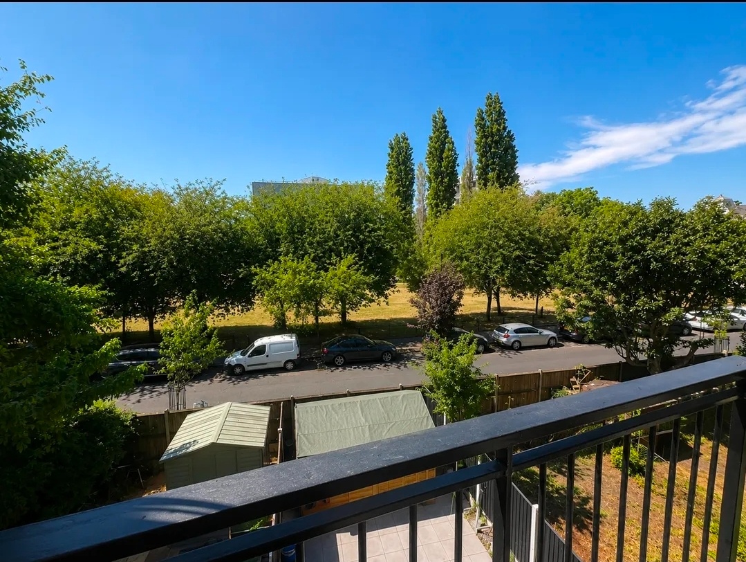 3 Bed Maisonette, Pollard St, E2 photo 5