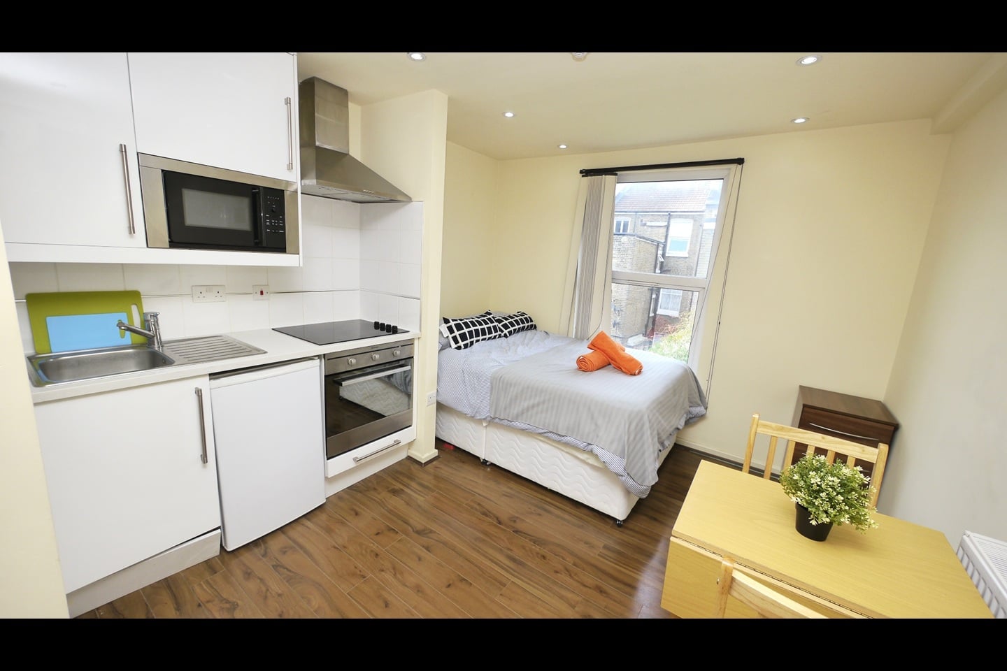 Studio Flat, Ashmore Road, W9