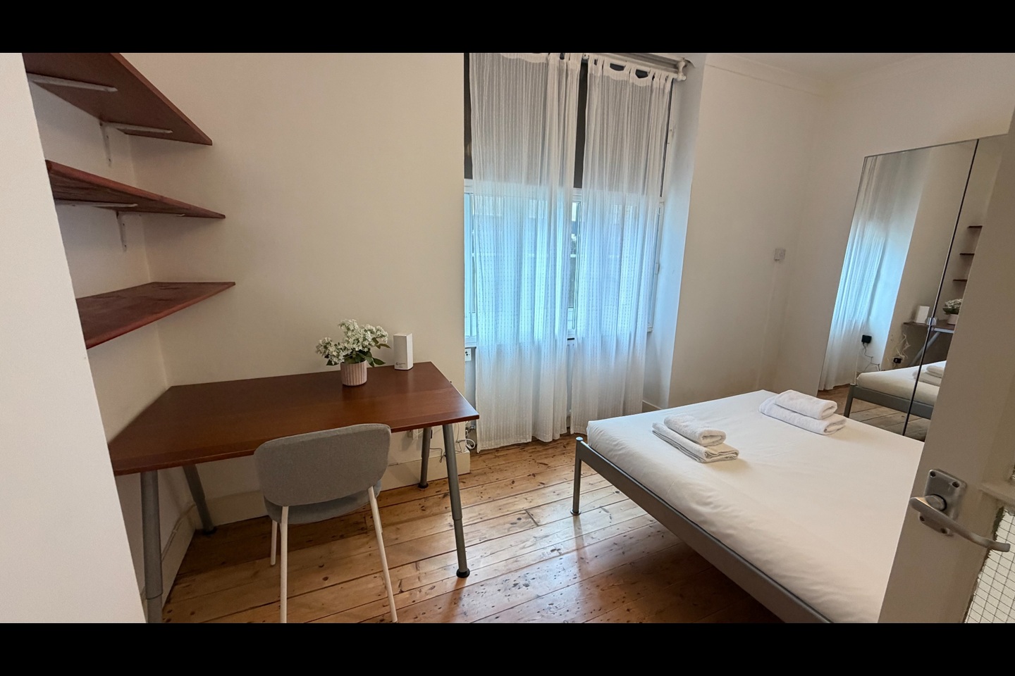 1 Bed Flat, Devon Mansions, SE1 photo 4