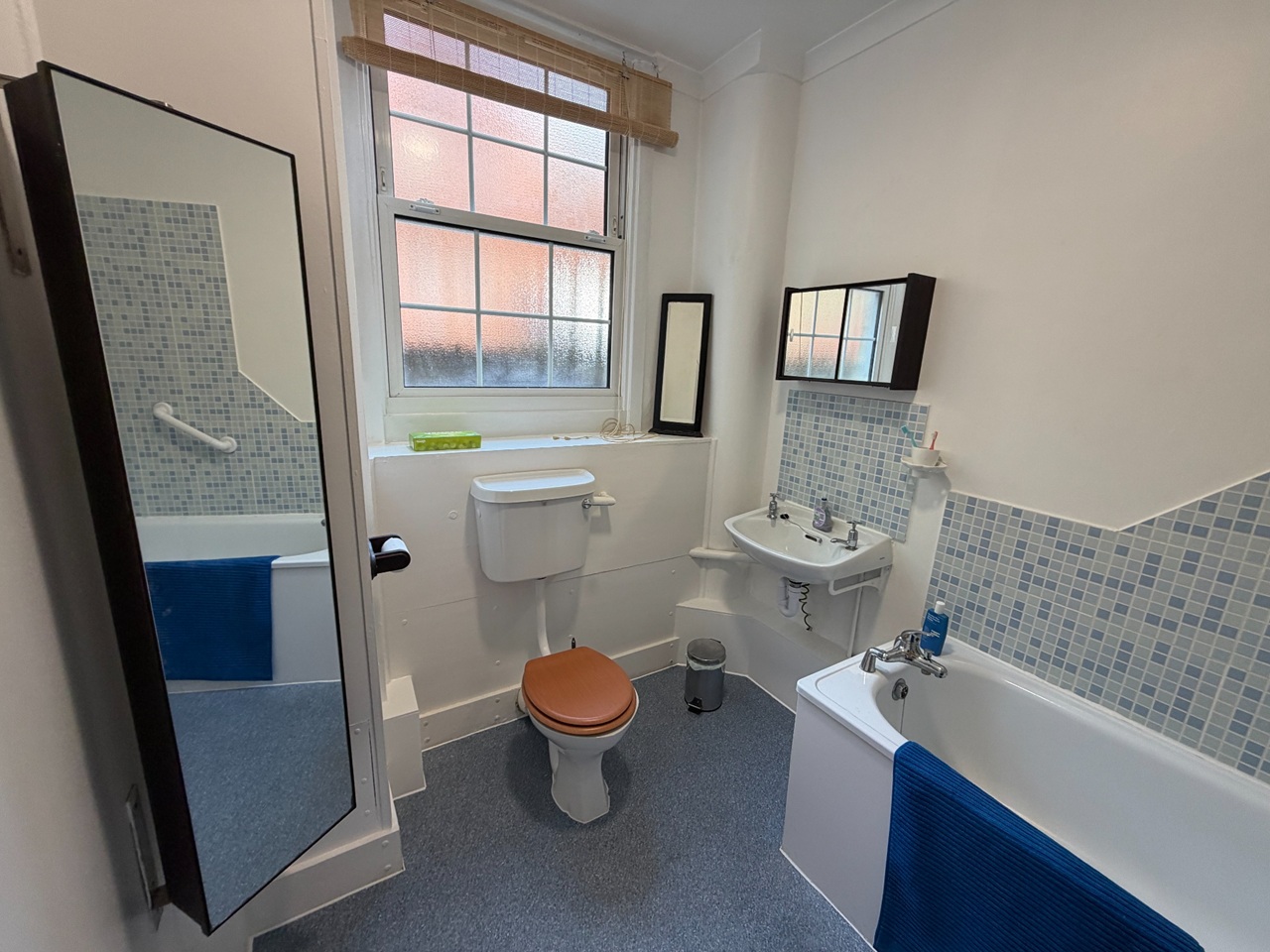 1 Bed Flat, Devon Mansions, SE1 photo 5