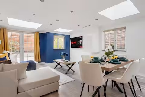2 Bed Flat, Edbrooke Road, W9 photo 2