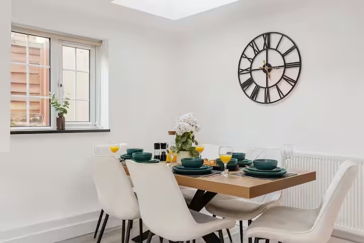 2 Bed Flat, Edbrooke Road, W9 photo 5