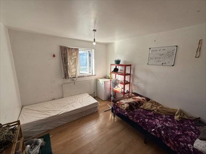 Room in a Shared House, Lathom Road, E6