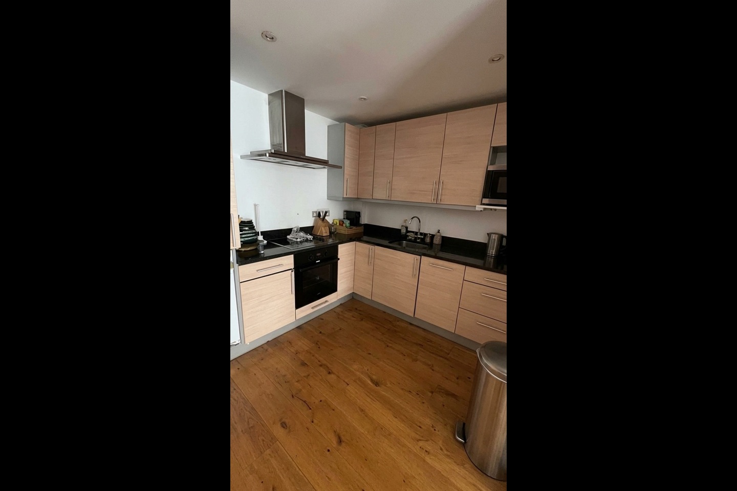 2 Bed Flat, Marshalsea Road, SE1 photo 3