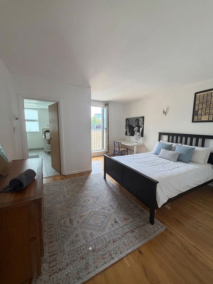2 Bed Flat, Marshalsea Road, SE1