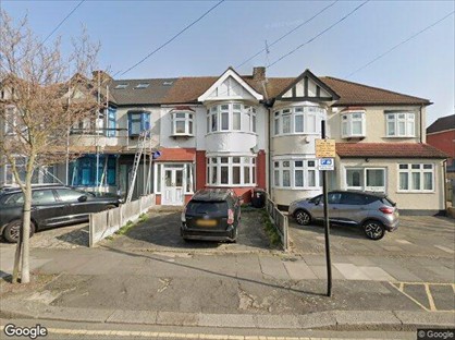 Room in a Shared Flat, Headley Drive, IG2