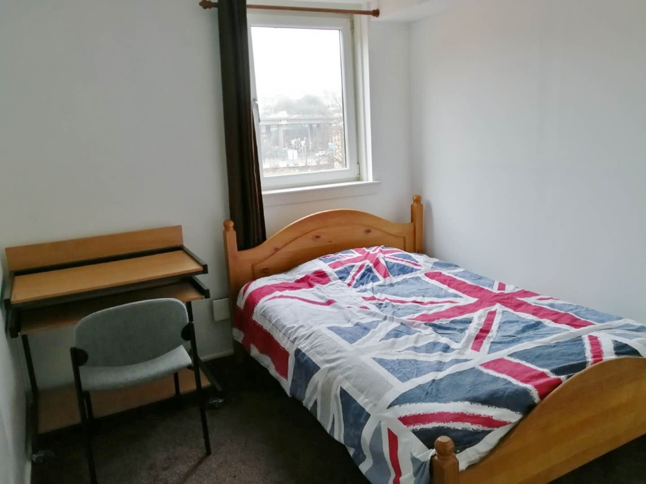 3 Bed Flat, New City Road, G4 photo 2