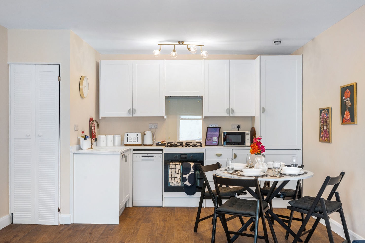 1 Bed Flat, Lowerground Floor, BN1 photo 5