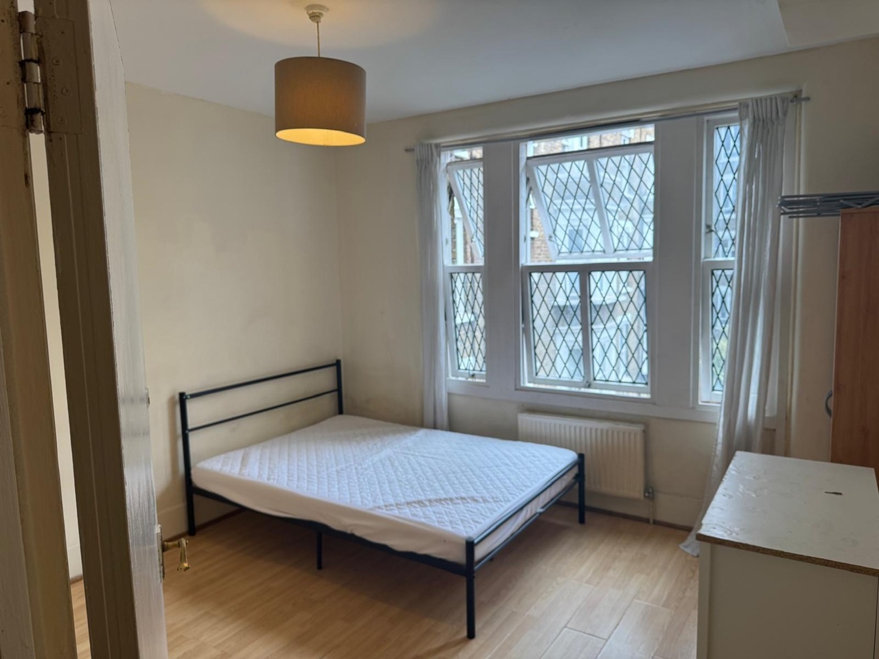 Room in a Shared Flat, Dover Flats Old Kent Road, SE1 photo 3