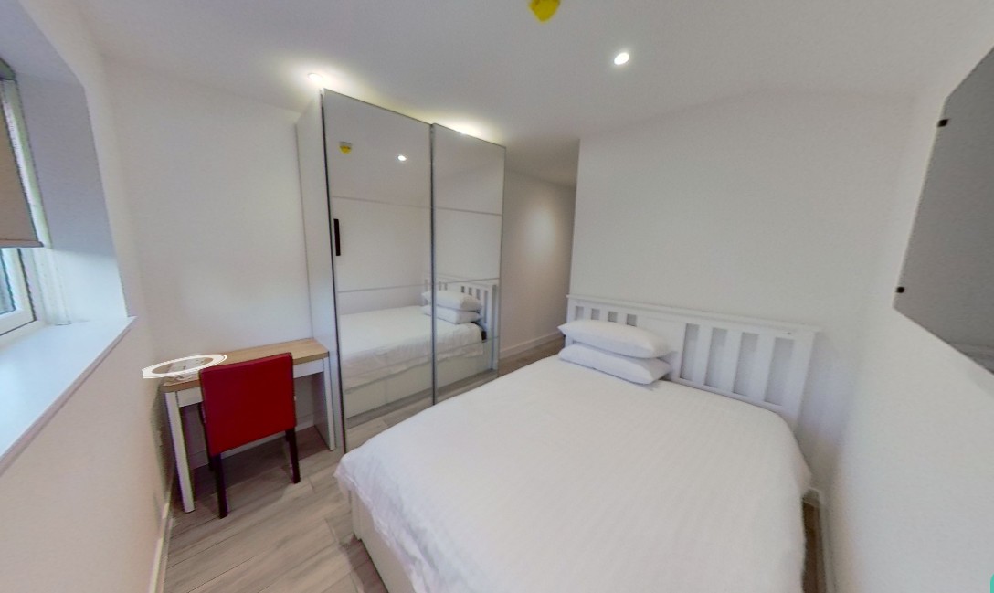 Room in a Shared Flat, Alloa Road, SE8