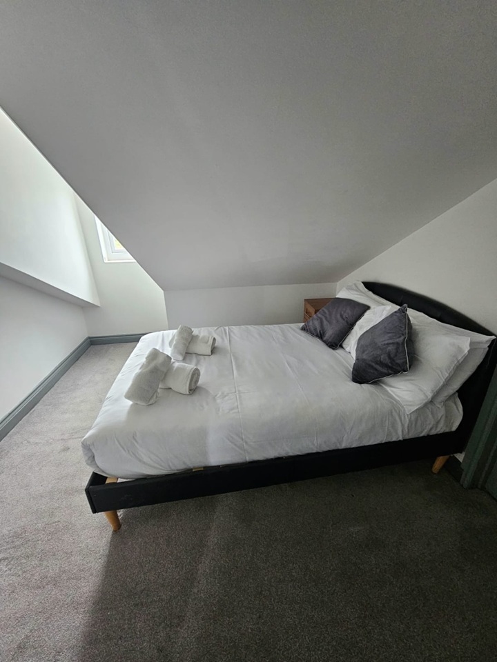 2 Bed Flat, Aylestone Road, LE2 photo 2