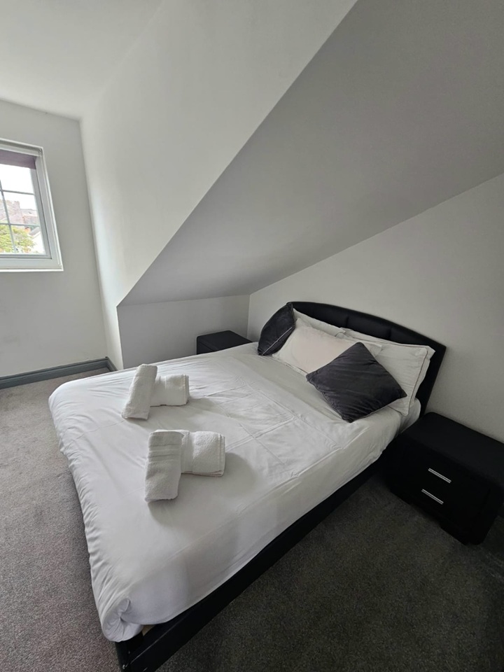 2 Bed Flat, Aylestone Road, LE2