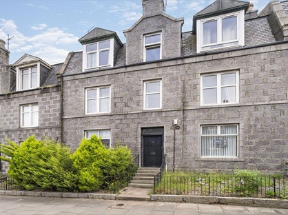 1 Bed Flat, Menzies Road, AB11