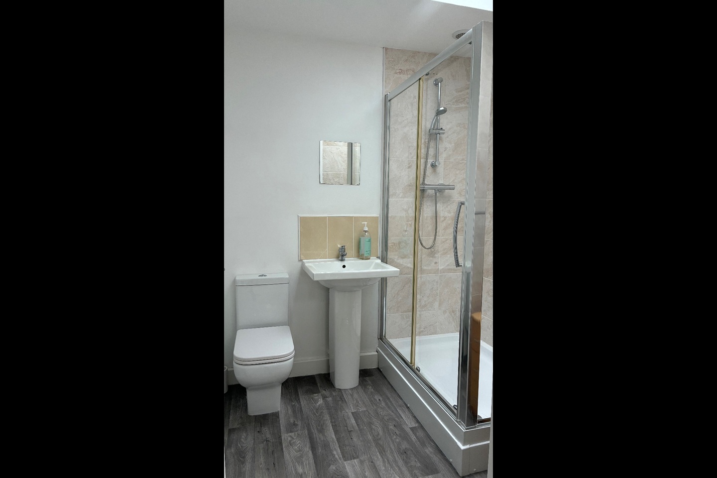 2 Bed Flat, Baseball Drive, DE23 photo 5
