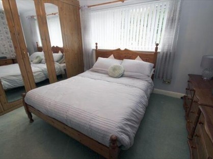 2 Bed Terraced House, Mill Lane, SK6