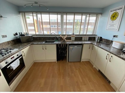 3 Bed End Terrace, Merton Close, B68