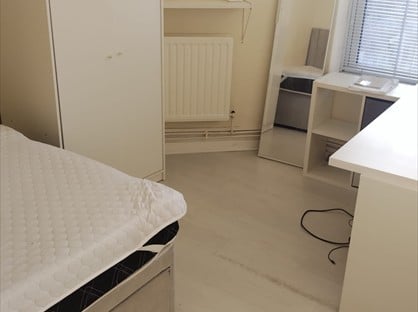 3 bed room for rent in Westminster