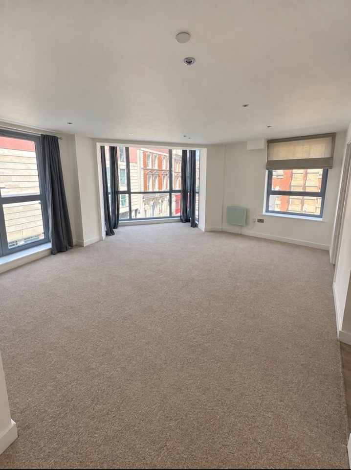2 Bed Flat, Marsh St, BS1