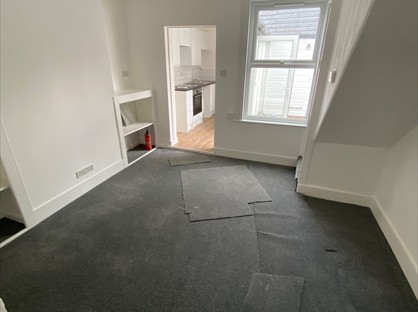 3 Bed Semi-Detached House, New Lane Villas, TN29