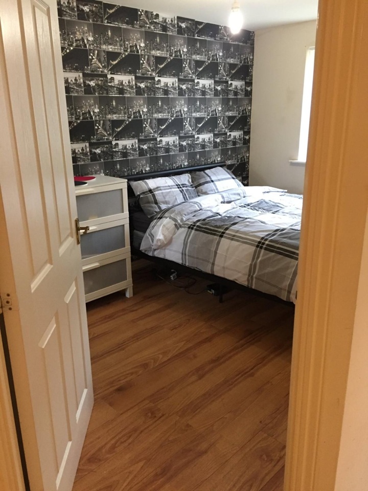 2 Bed Flat, Signet Square, CV2
