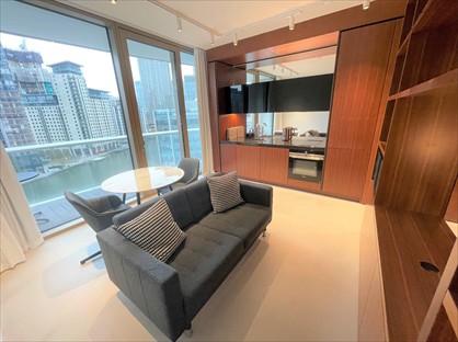 1 Bed Flat, One Park Drive, E14