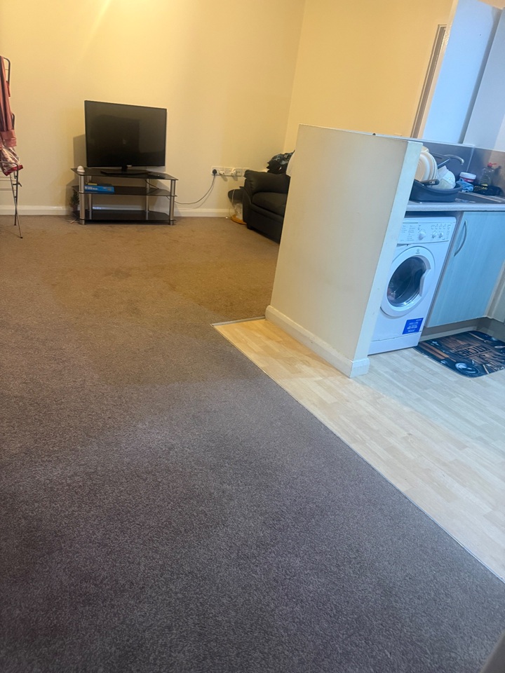 Room in a Shared Flat, Fornham St, S2 photo 2