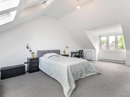 Room in a Shared House, Malford Grove, E18