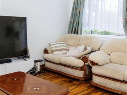 Room in a Shared House, Tamar Way, SL3
