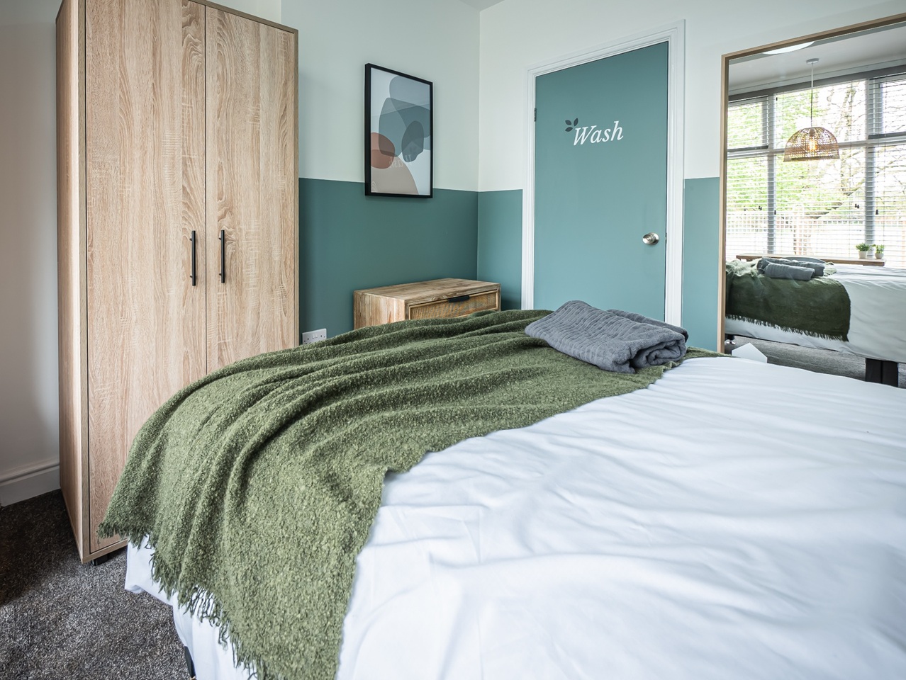 Room in a Shared House, High St, B66 photo 4