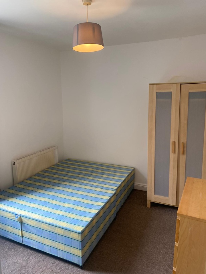 Room in a Shared House, Stokes Croft, BS2