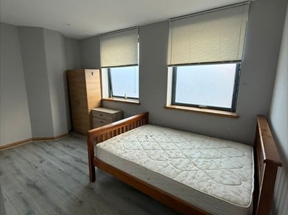 Studio Flat, London, E14