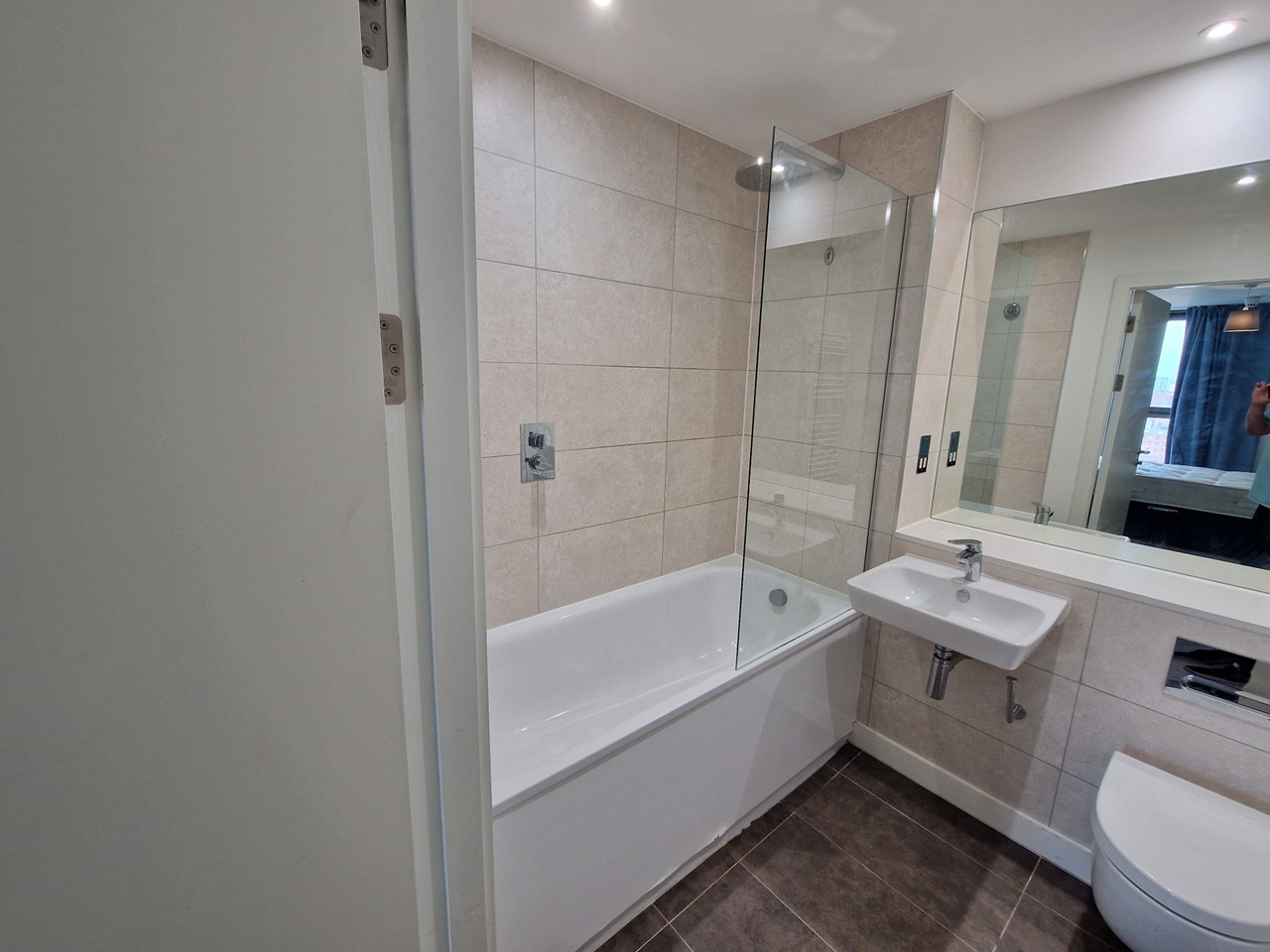 1 Bed Flat, Oxygen Tower, M1 photo 5