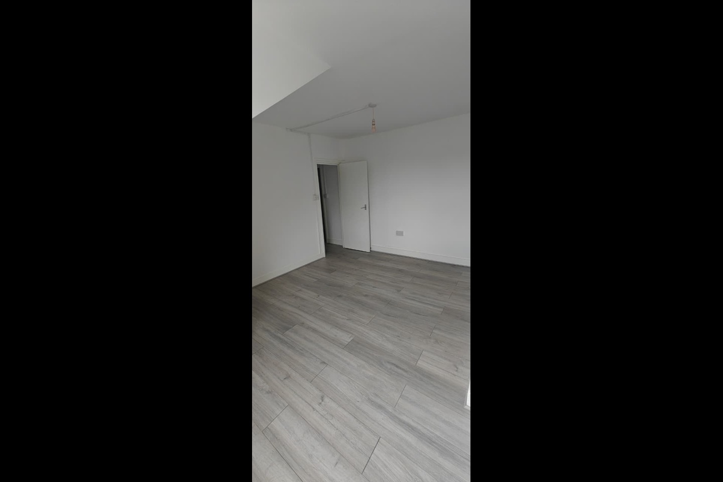 2 Bed Flat, East Dulwich Grove, SE22 photo 3