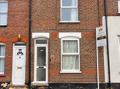 3 Bed Terraced House, Ashton Road, LU1