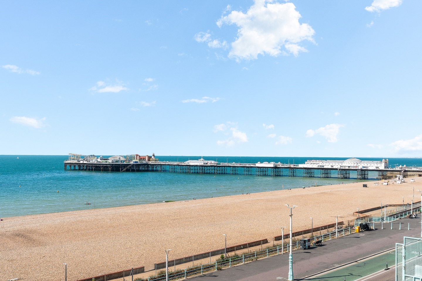 2 Bed Flat, Marine Parade, BN2 photo 2