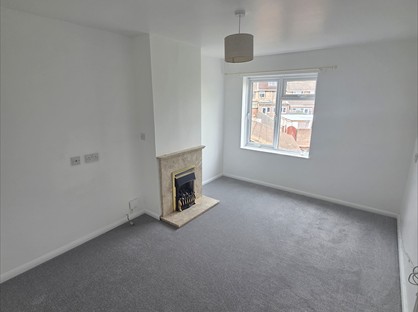 1 Bed Flat, Blackthorn Drive, PO12